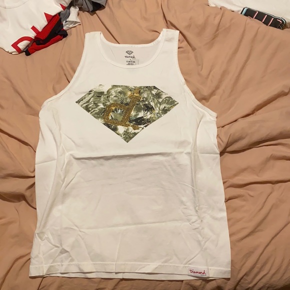 Men’s tank - Picture 1 of 3